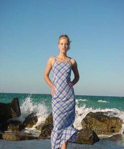 <p class='ppt-number'> 221 779 + PIN 413</p><p class='ppt-pricing-de'>1,99 Euro/Min.</p>